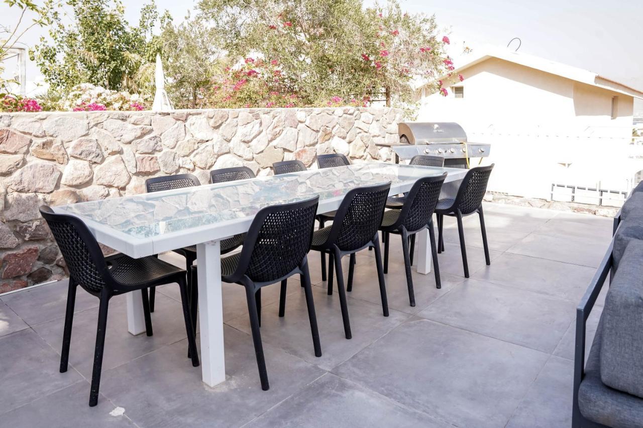 Yalarent Ivy Villa With Private Pool 엘라트 외부 사진